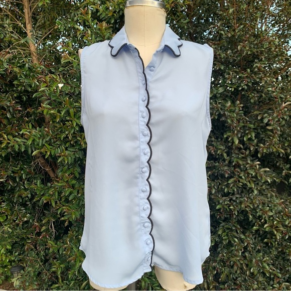 LAUNDRY BY SHELLI SEGAL Sleeveless Scalloped Blouse Women's Medium Blue Top - Picture 2 of 9